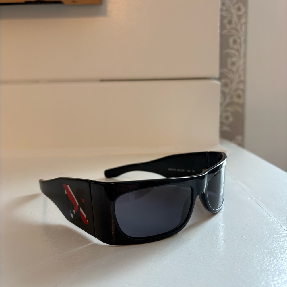 Missoni Black Rectangular Shield Sunglasses - Picture 3 of 10